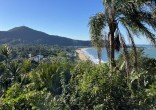 Terreno com Vista para o Mar e Praia do Estaleiro 